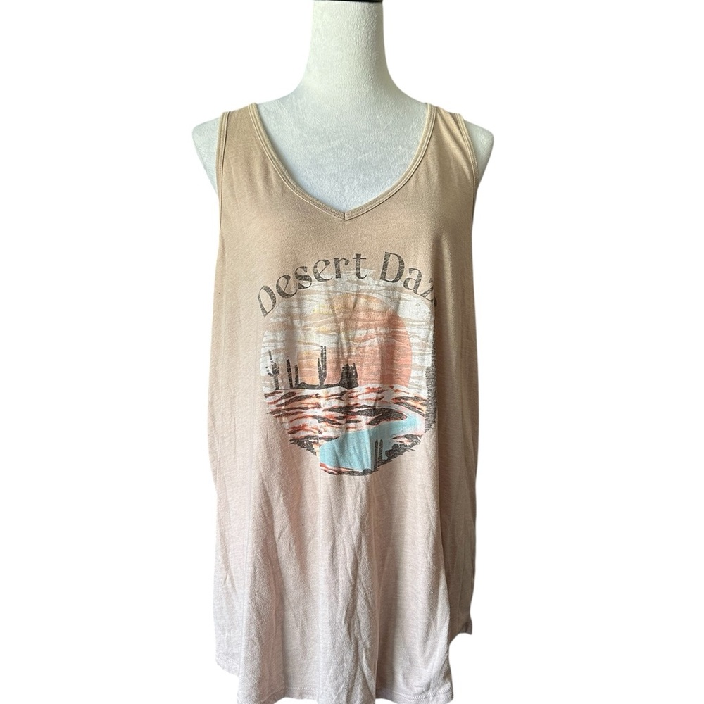 Torrid Sand Graphic Tank Top